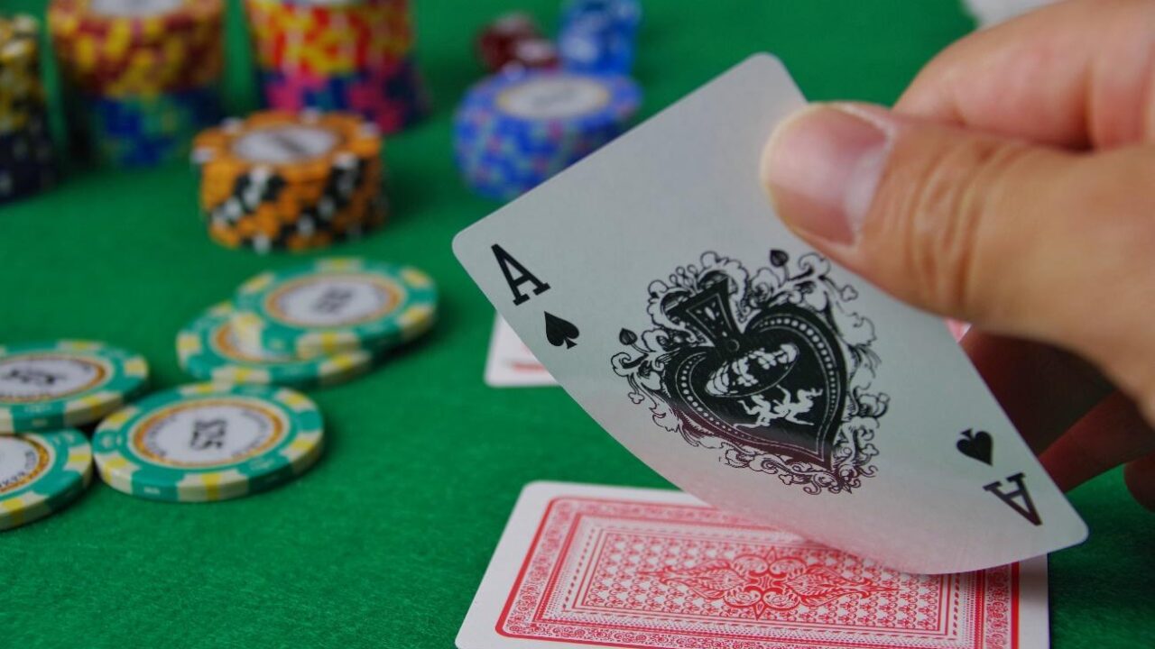 Aviatorで勝つための戦略はあるのか？